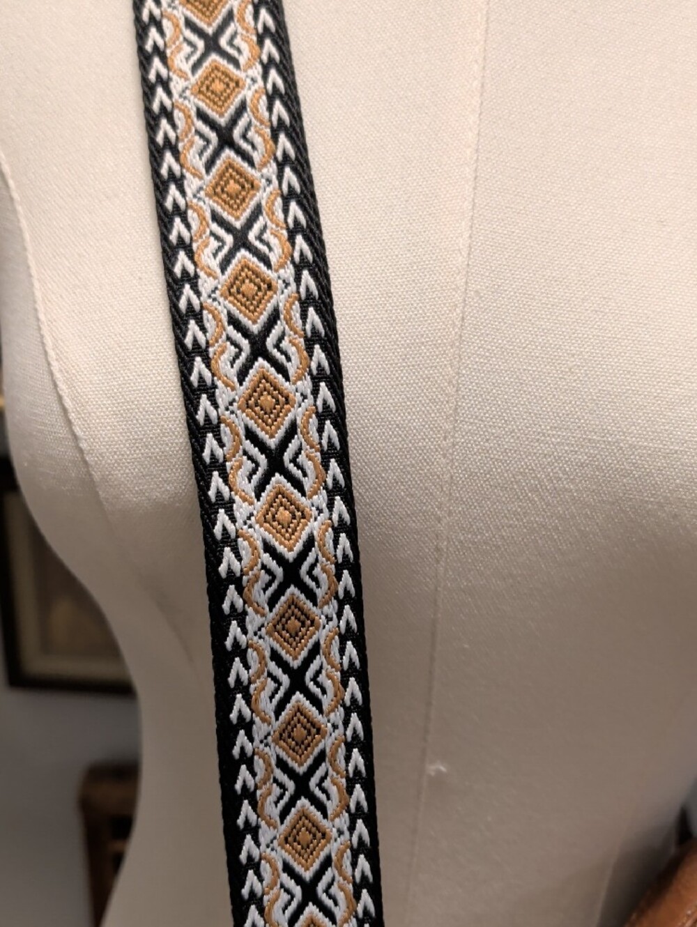 Brown Faux Leather Crossbody Bag with Patterned Adjustable Strap - Picture 3 of 14